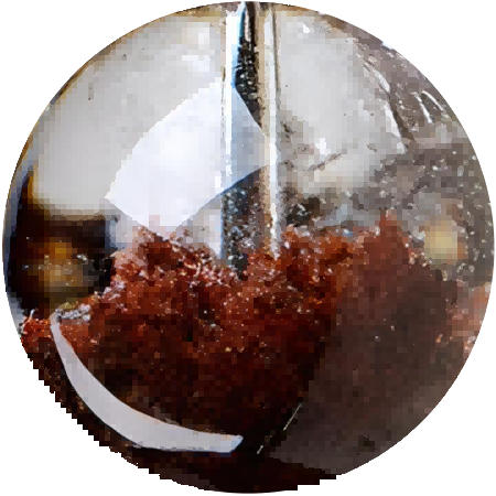 C0504 Red Phantom Round Quartz