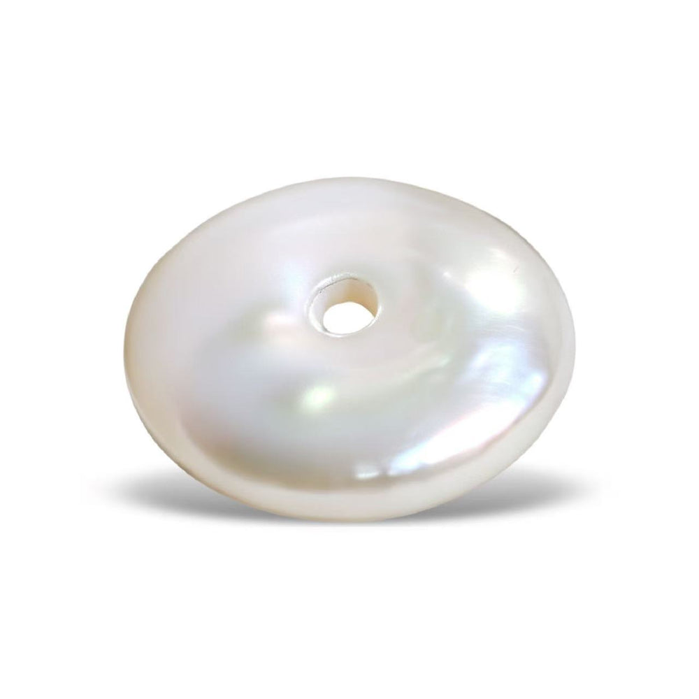 P0601 White Stacked-Hole Button Pearl