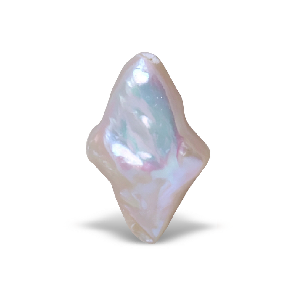 P0401 White Cross Star Freshwater Pearl