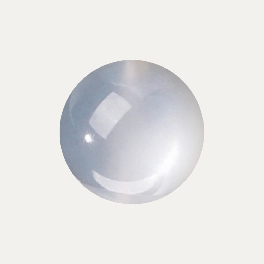 Q0101 White Moon Agate