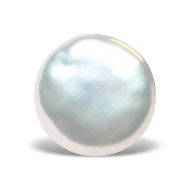 P0801 White Button Freshwater Pearl