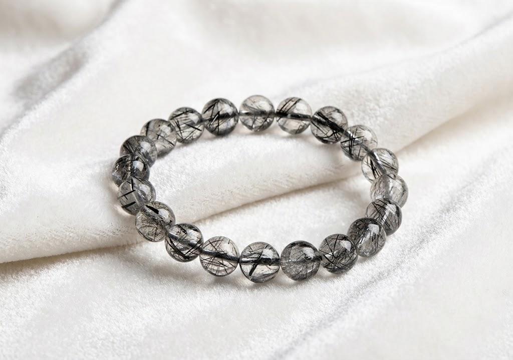 C0108 Natural Icy Black Rutilated Quartz round beads