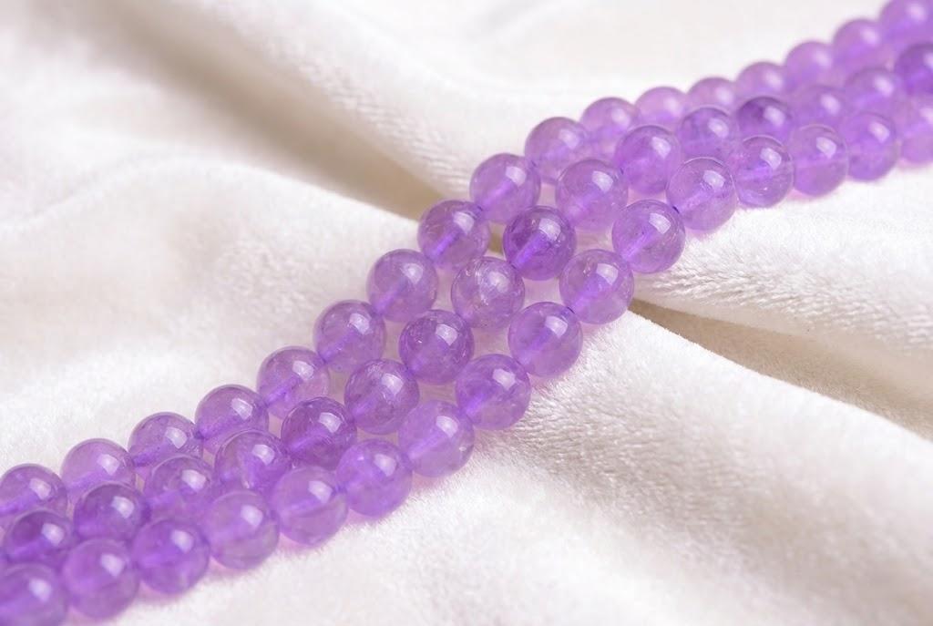 C0107 Natural Lavender Quartz round beads